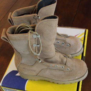 Infantry Combat Boot, Tan,  5.5XW Belleville  USA